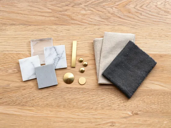 Material pairing board with quartz chips